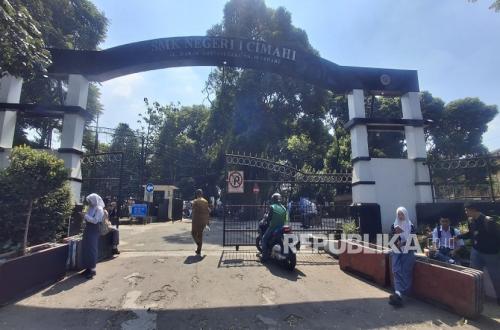 1,702 Prospective Students Accepted at Cimahi's 'Maung' School, a Dedi Mulyadi Initiative