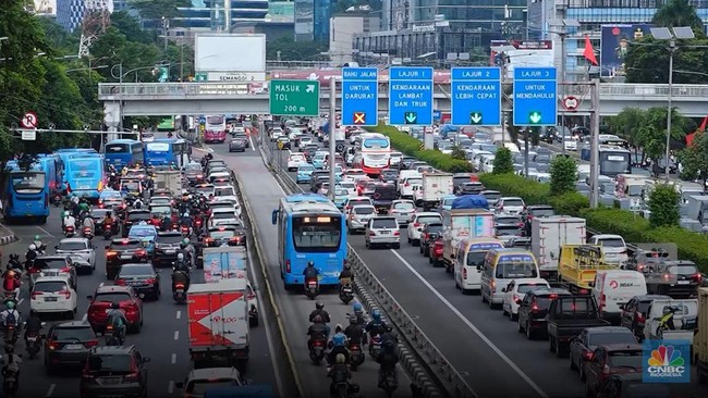 Understanding the Reasons Behind the Transjabodetabek Fare Increase