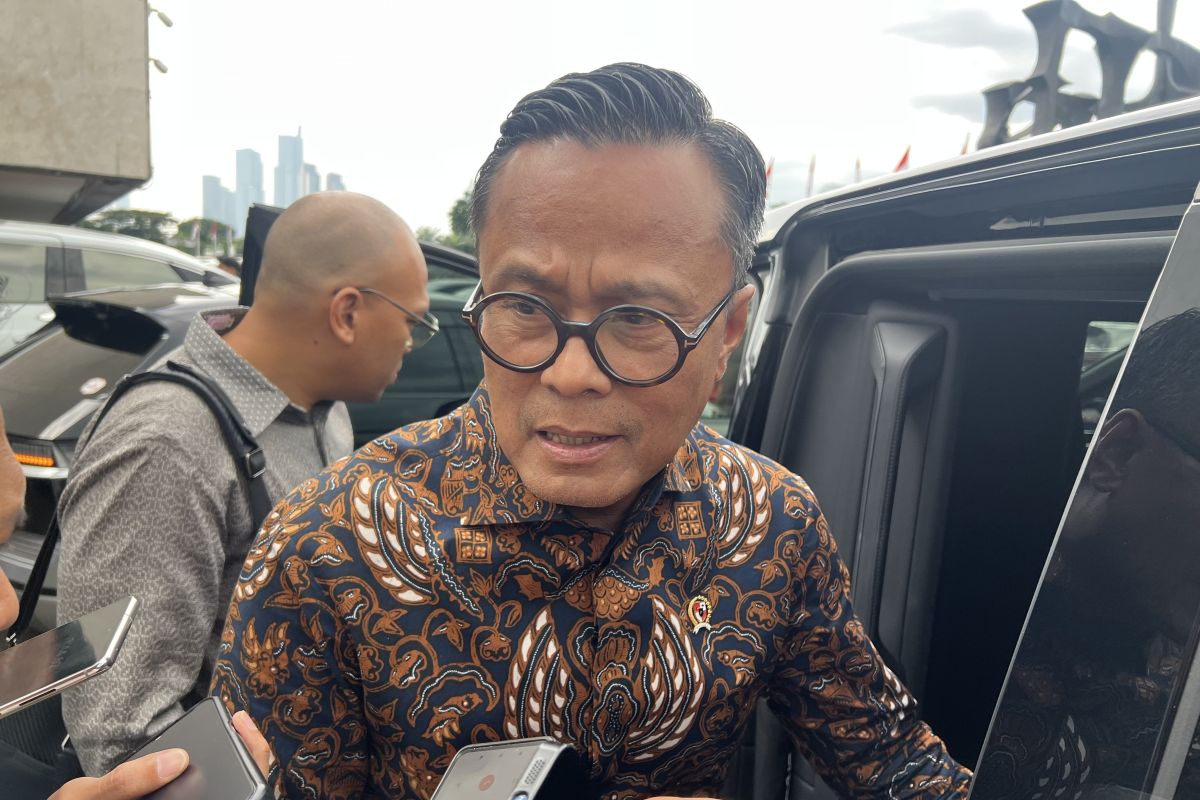 Danantara COO Clarifies Funding for 'Red and White' Village Cooperatives Comes from Government