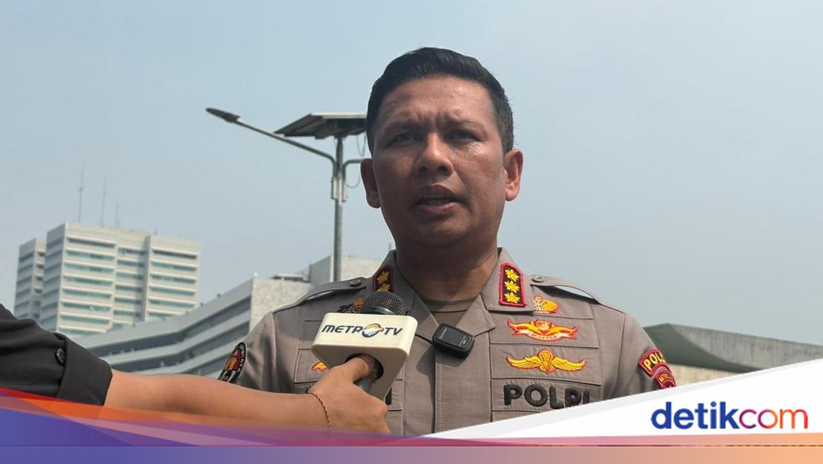 Police Coordinate to Redirect Mass Demonstration from Bundaran HI to Patung Kuda or DPR