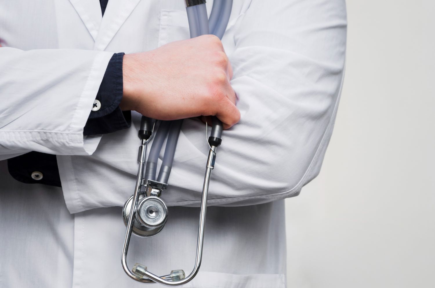 Thousands of Prospective Doctors Risk Failing Professional Qualification, UGM Expert Urges Government Solution