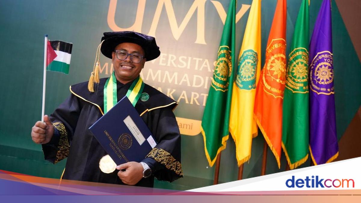 Inspirational Story of Agung Sulistyo: From Security Guard to Doctorate Holder at UMY