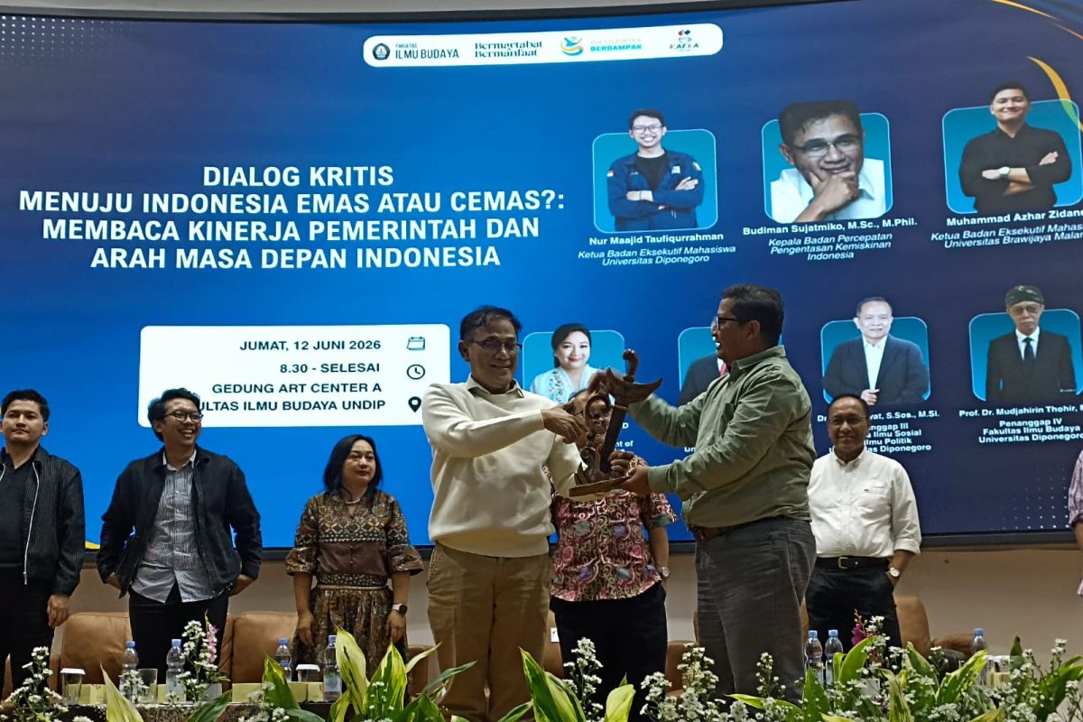 Budiman Sudjatmiko: Free Nutritious Meal Programme Must Continue Despite Legal Issues