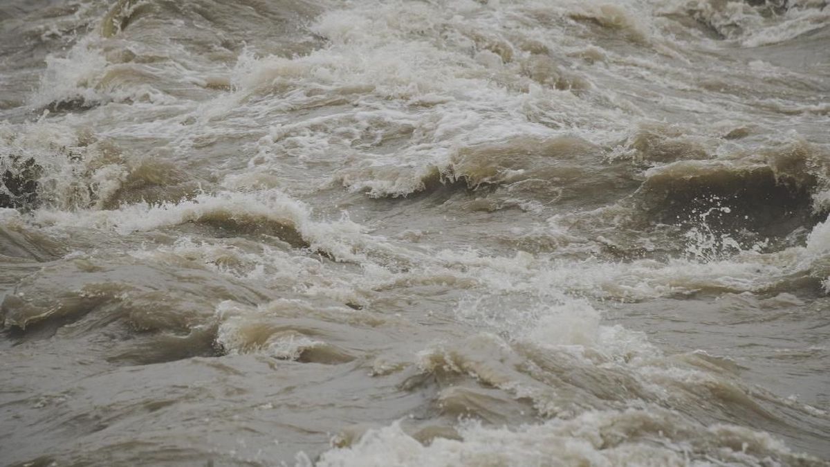 House Hit by Flood, Student Swept Away in Buleleng, Bali