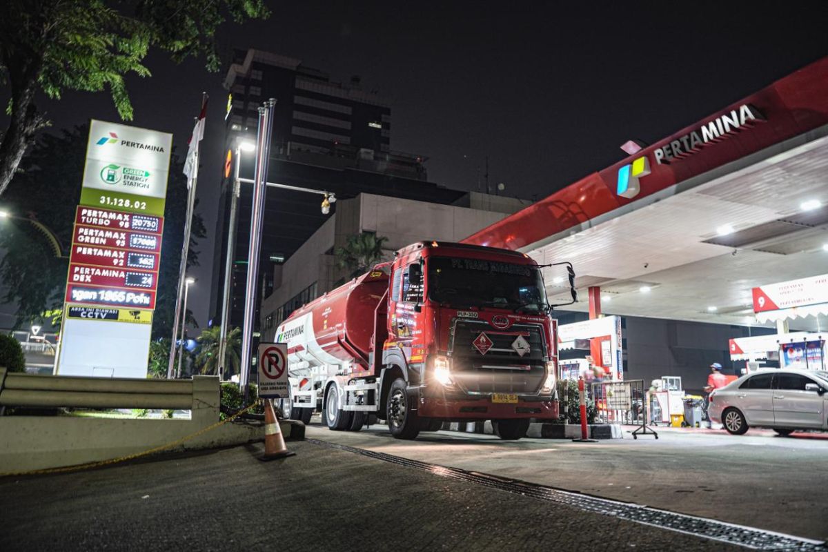 Economist: Fuel Price Hike Mitigation Must Protect Vulnerable Groups
