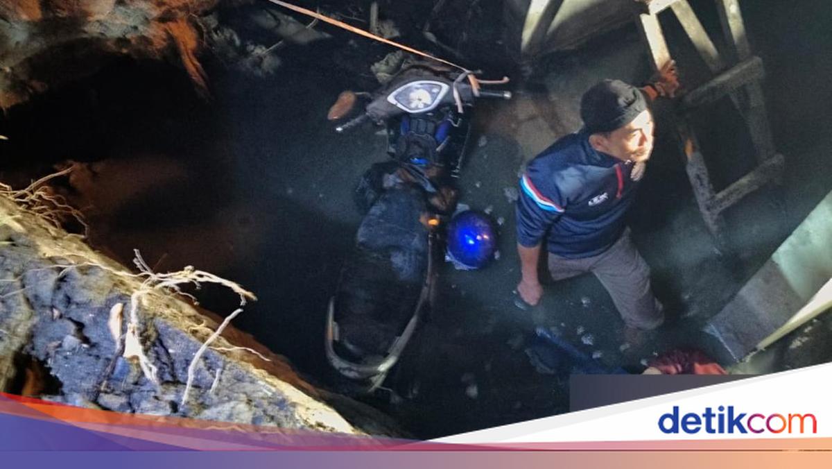 Motorcyclist in Surabaya Dies After Falling into Water Channel Project Trench