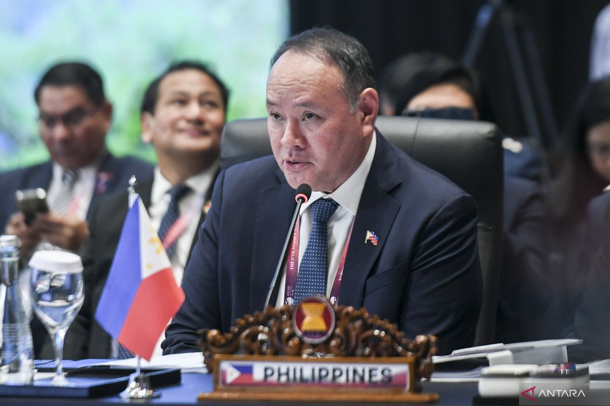 Philippines Calls China's Sanctions on Defence Minister an 'Unfriendly Act' Complicating Bilateral Ties