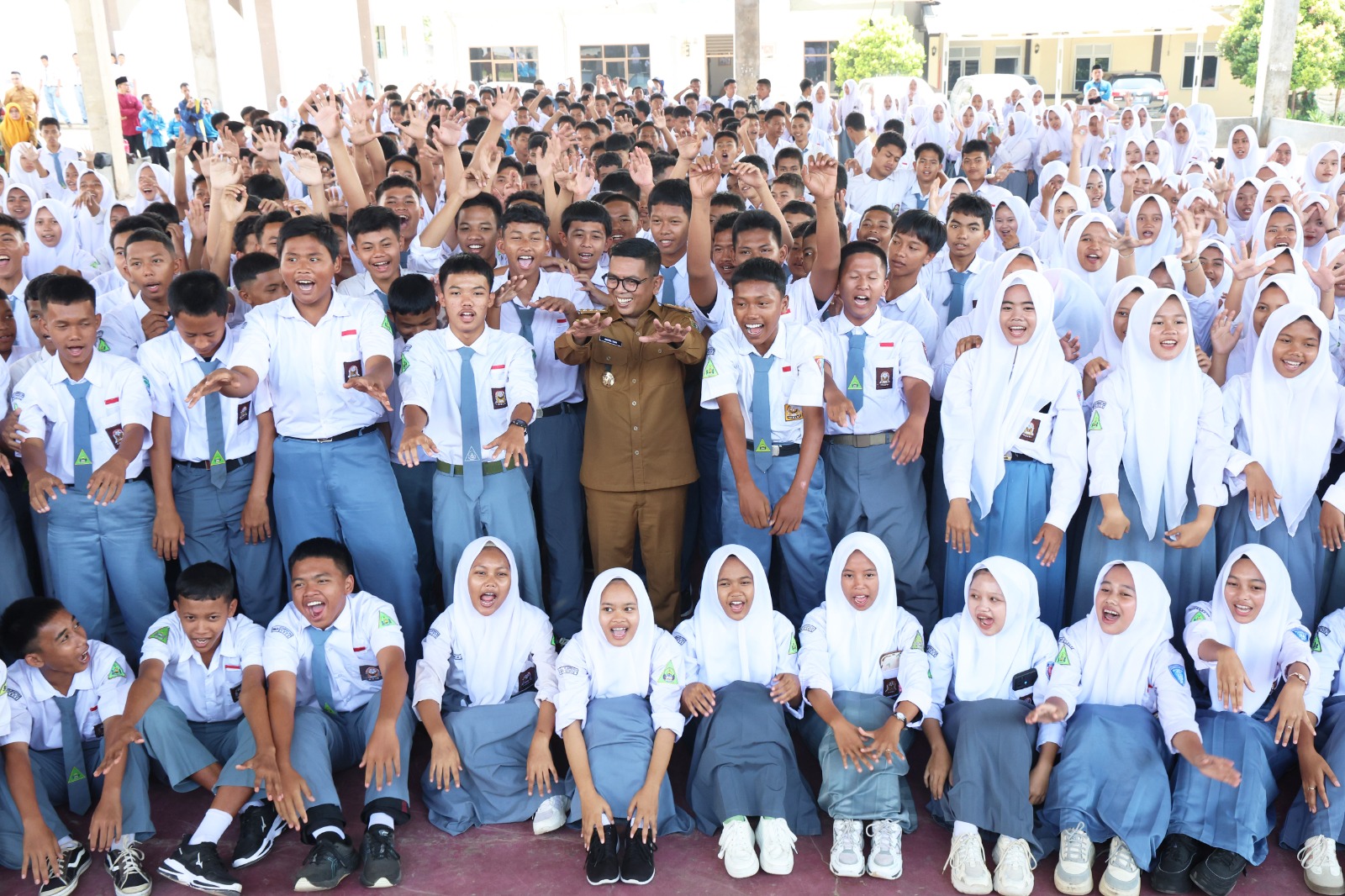 Banten's Average Years of Schooling Rise as Free Private School Programme Expands Access
