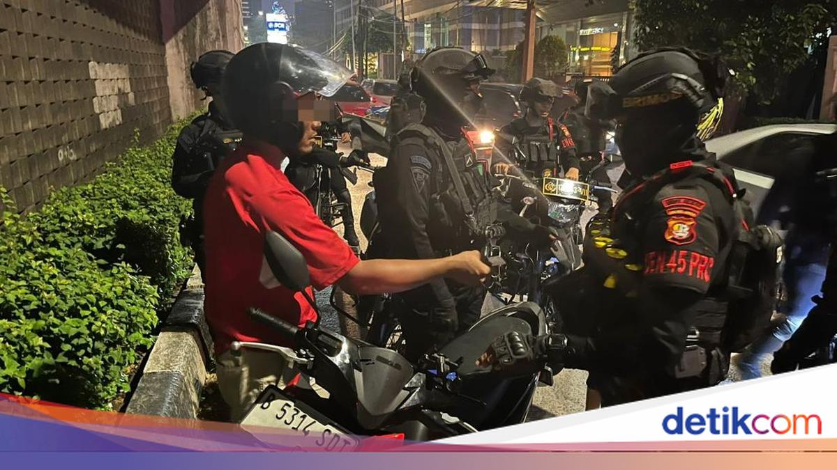 Three Motorcycle Theft Suspects Arrested in South Jakarta, Found with Drugs