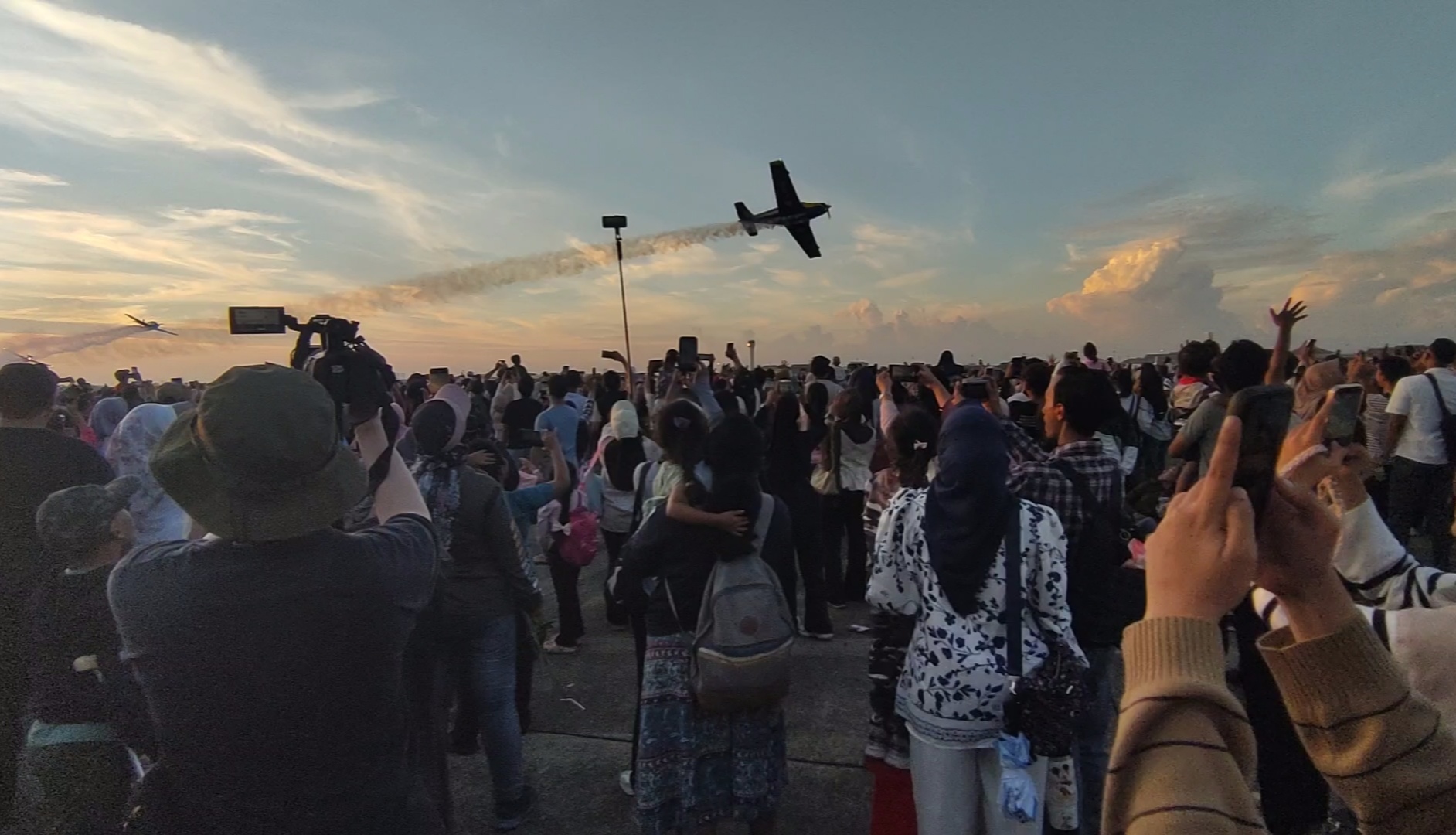 Thousands Flock to Lanudal Juanda for Naval Air Base Open Day 2026