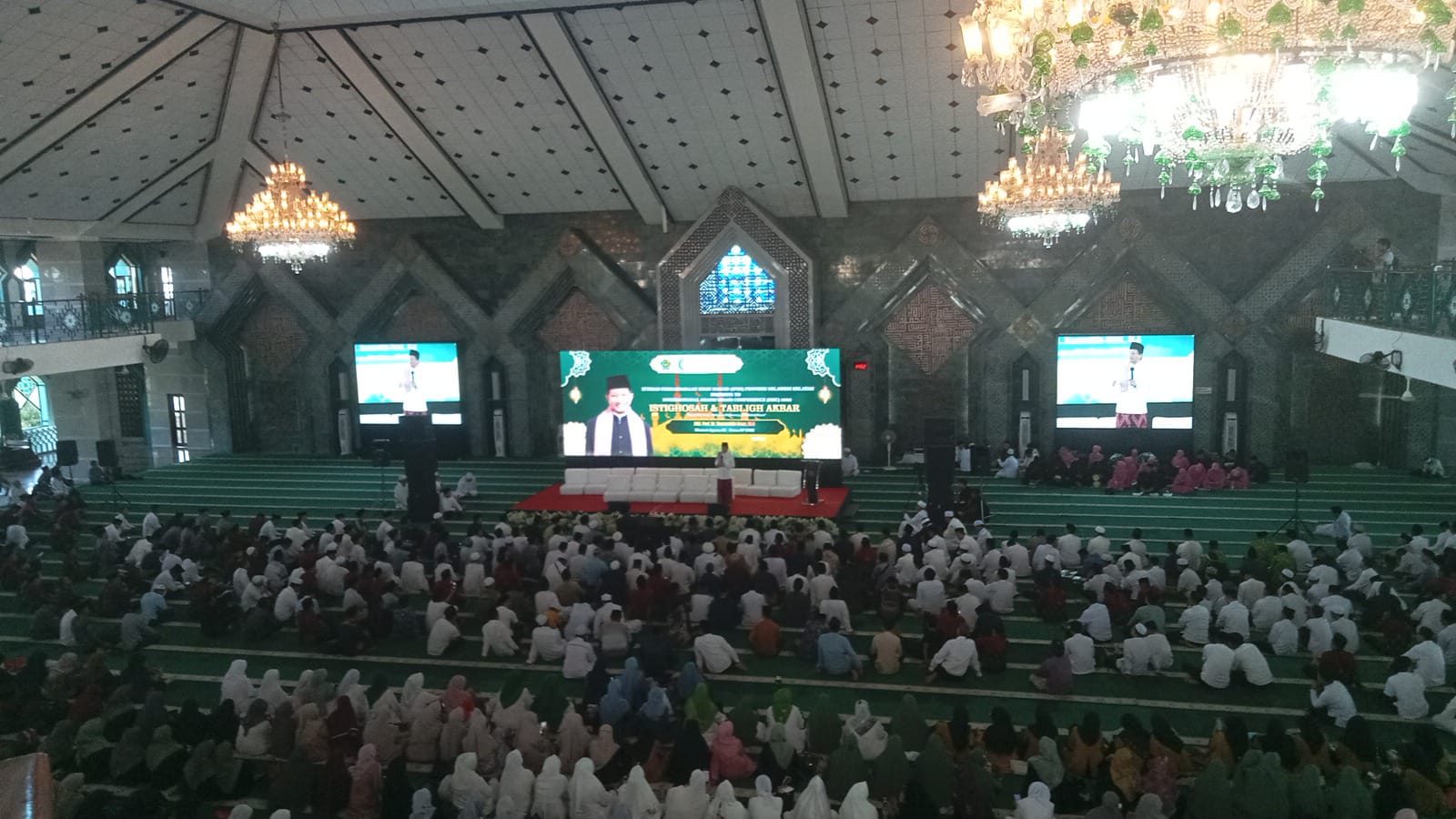 Mosque Imams Ready to Become the Vanguard of World Peace Diplomacy