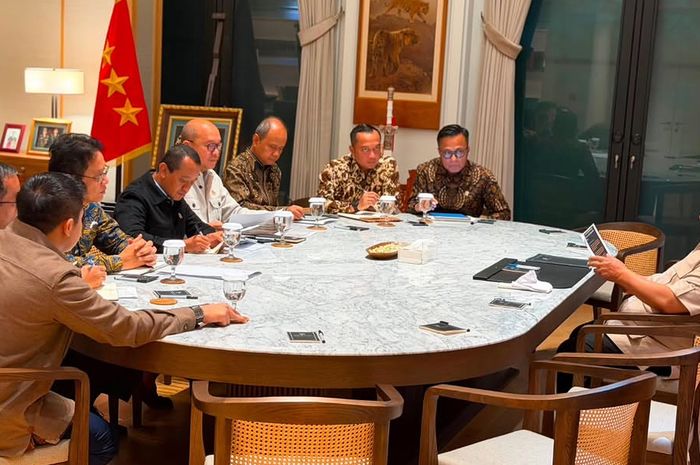 Prabowo Instructs Rosan to Announce Results of US and Europe Trip Today