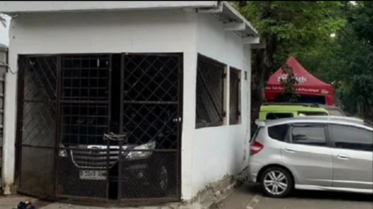 Viral Bandung Pavement Garage Finally Demolished by Authorities