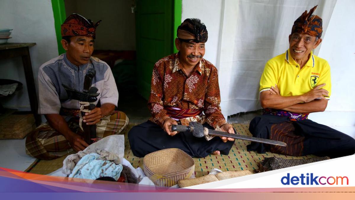 4 Unique Muharram Traditions in Lombok: From Tetulaq to Bisoq Keris
