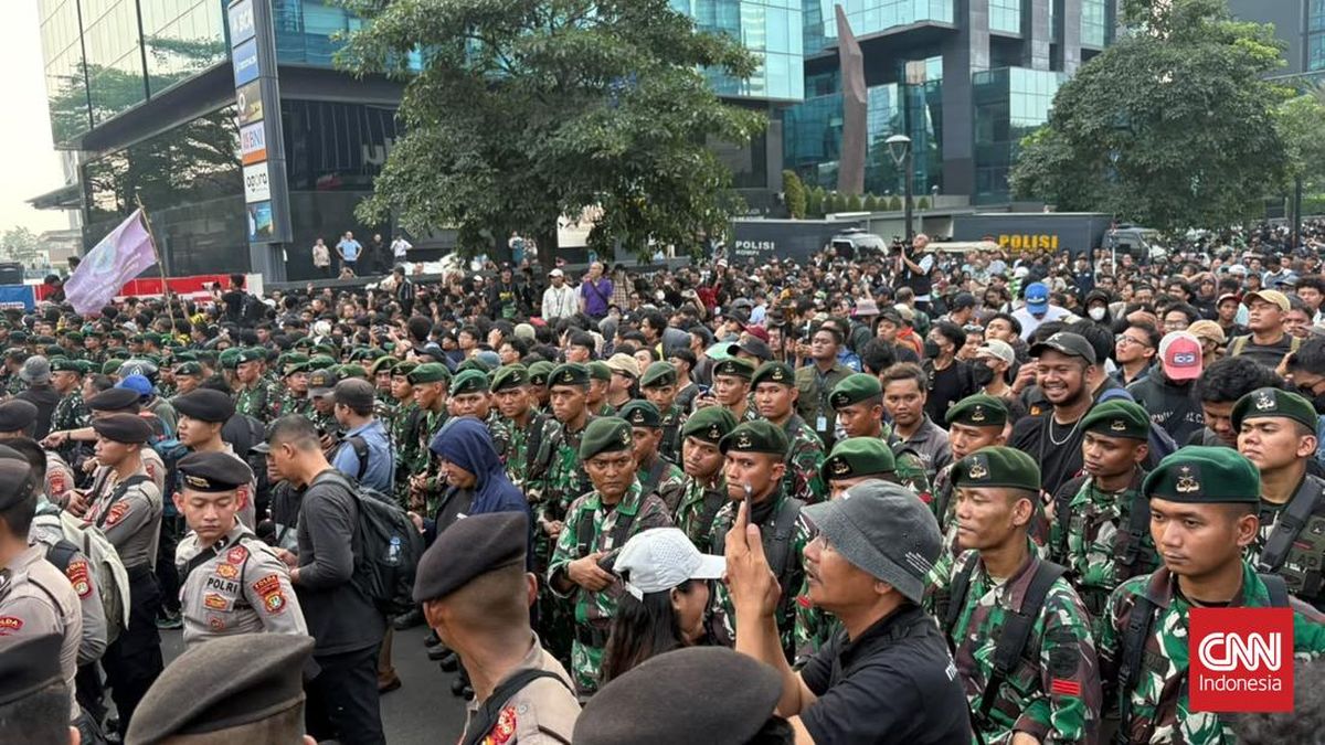 Police Deploy 6,675 Personnel to Secure Student Protests in Jakarta