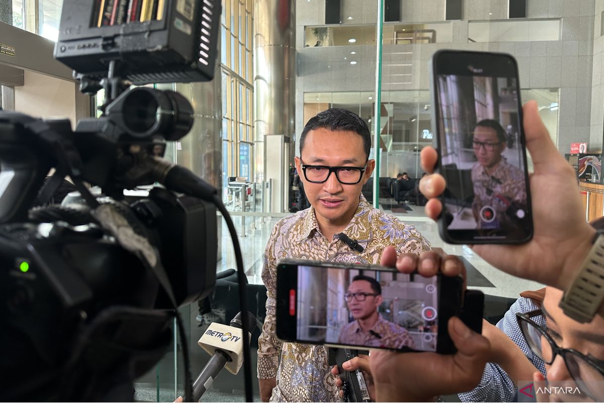 KPK Examines Catur Elang Perkasa Commissioner and PHKT Employee as Witnesses