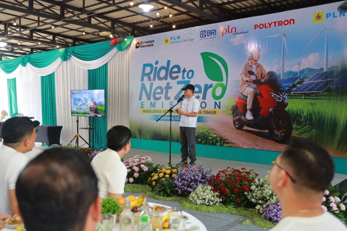 PLN Strengthens East Java Electric Vehicle Ecosystem to Achieve NZE 2060