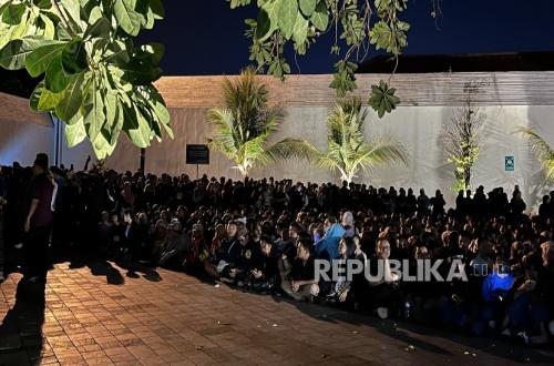 Suro's Night 1 in Yogyakarta: This Year's Mubeng Beteng Tradition Begins with Rare Gedhog Puppets