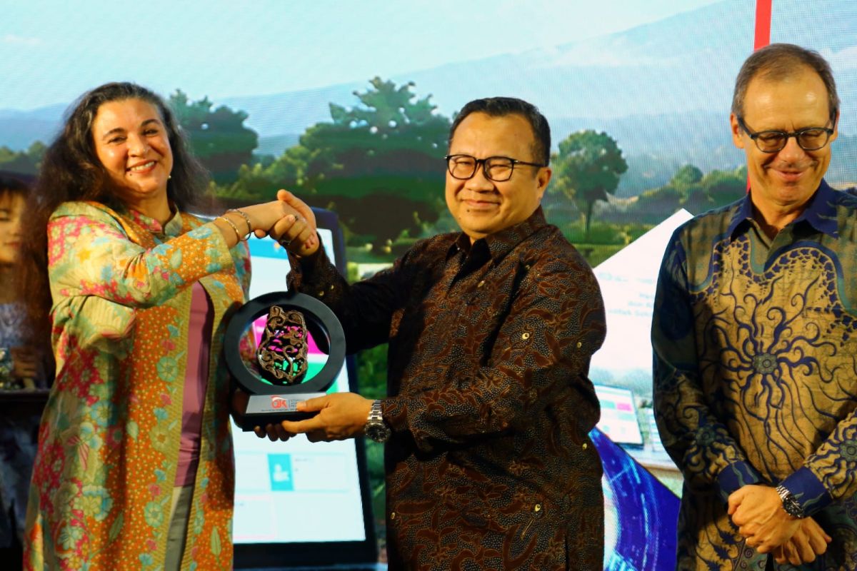 OJK and ILO Launch Enterprise Resource Planning to Boost Dairy Farmer Financing Access