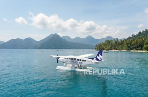 Amphibious Aircraft Flights Begin Operations in Banyuwangi