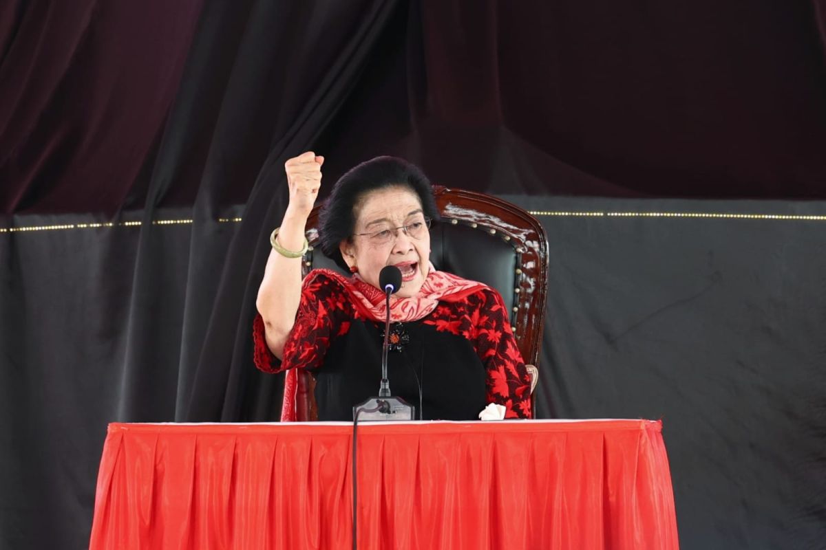 Megawati highlights school bullying: 'Where is your sense of humanity?'