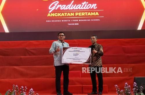 Bank Mantap Supports Go Green Campaign in Schools