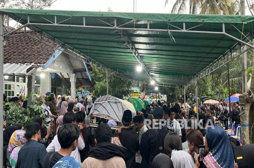 Police Confirm Four Family Members in Kledung Died from Carbon Monoxide Poisoning