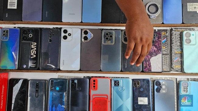 HP Prices Soar Amid AI-Driven Chip Shortage, Traders Reveal Best Time to Buy