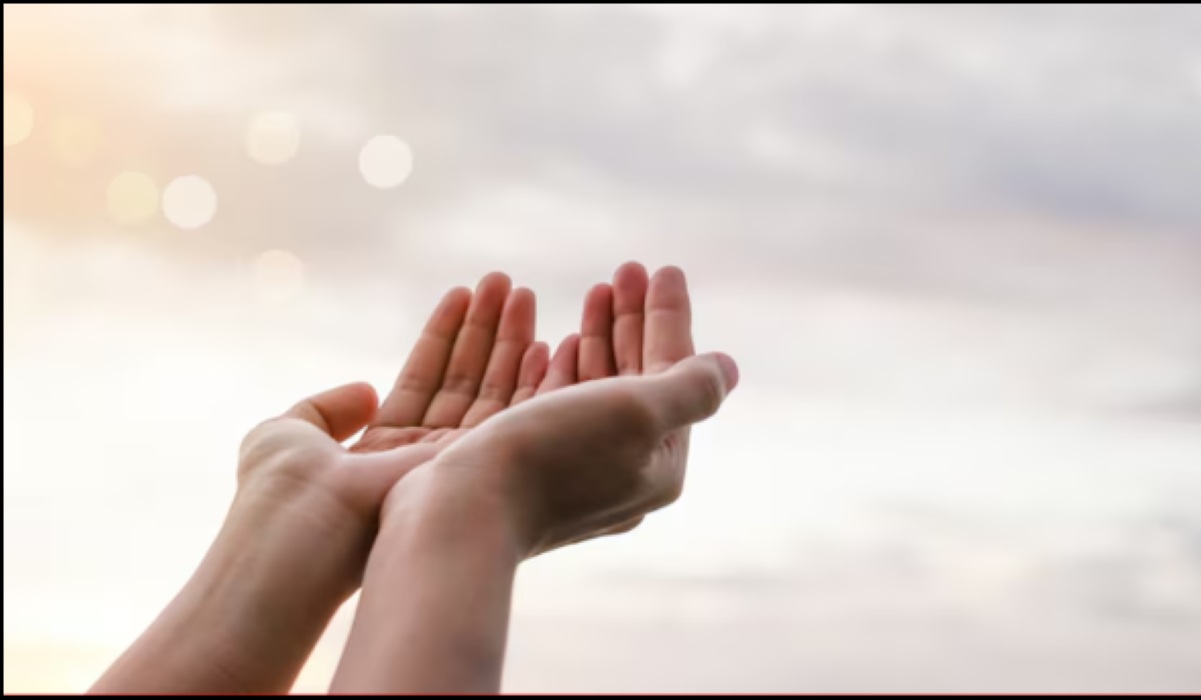 The Ruling on Beginning and End of Year Prayers: Innovation or Recommended Practice?