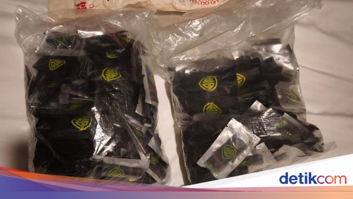 BNN Kepri Uncovers Vape Drug Ring, Seizes 246 E-Cigarettes Containing Narcotics in Batam