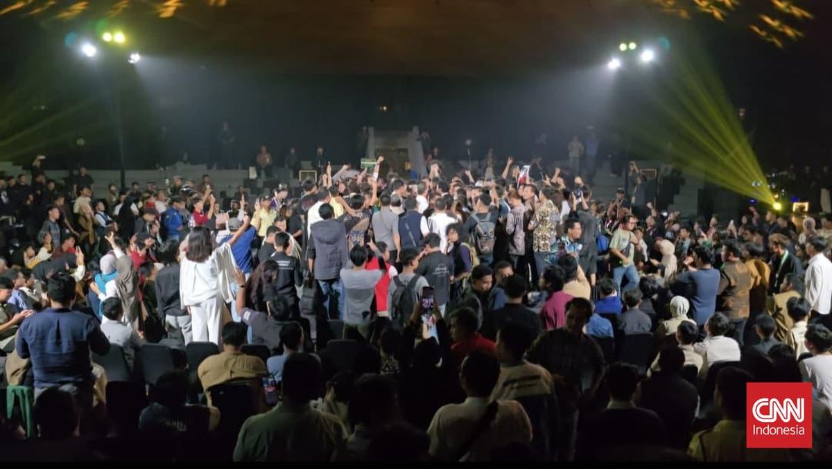 Students Reveal Reasons for Confronting Budiman and Officials at UGM