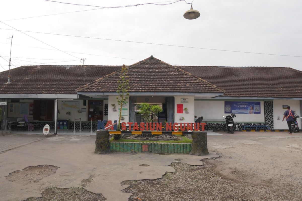Ngunut Station Sustains Mobility Between Blitar and Tulungagung