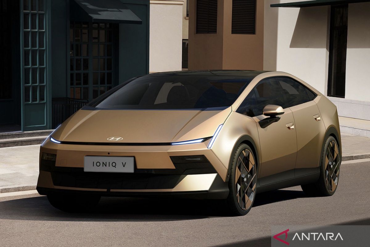 Hyundai Ioniq V revealed with 66.8kWh battery and up to 620km range