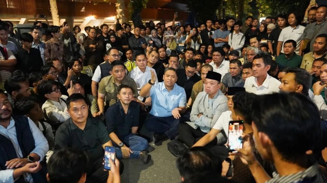 Revealed: Reasons Students Confronted and Chased Nusron, Sudaryono, and Budiman During UGM Discussion