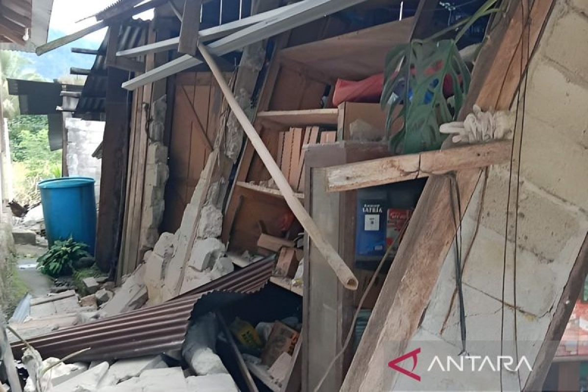 BPBD Central Sulawesi: Several buildings damaged by magnitude 6.7 earthquake