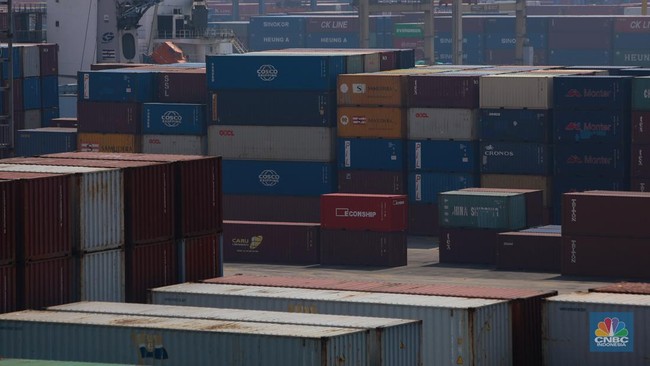 Revealed! The Culprit Behind 10,000 Containers Piling Up at Tanjung Priok