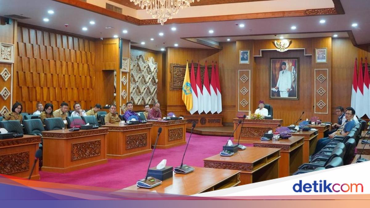 Koster Requests Additional Logistics Shipping Trips to Nusa Penida
