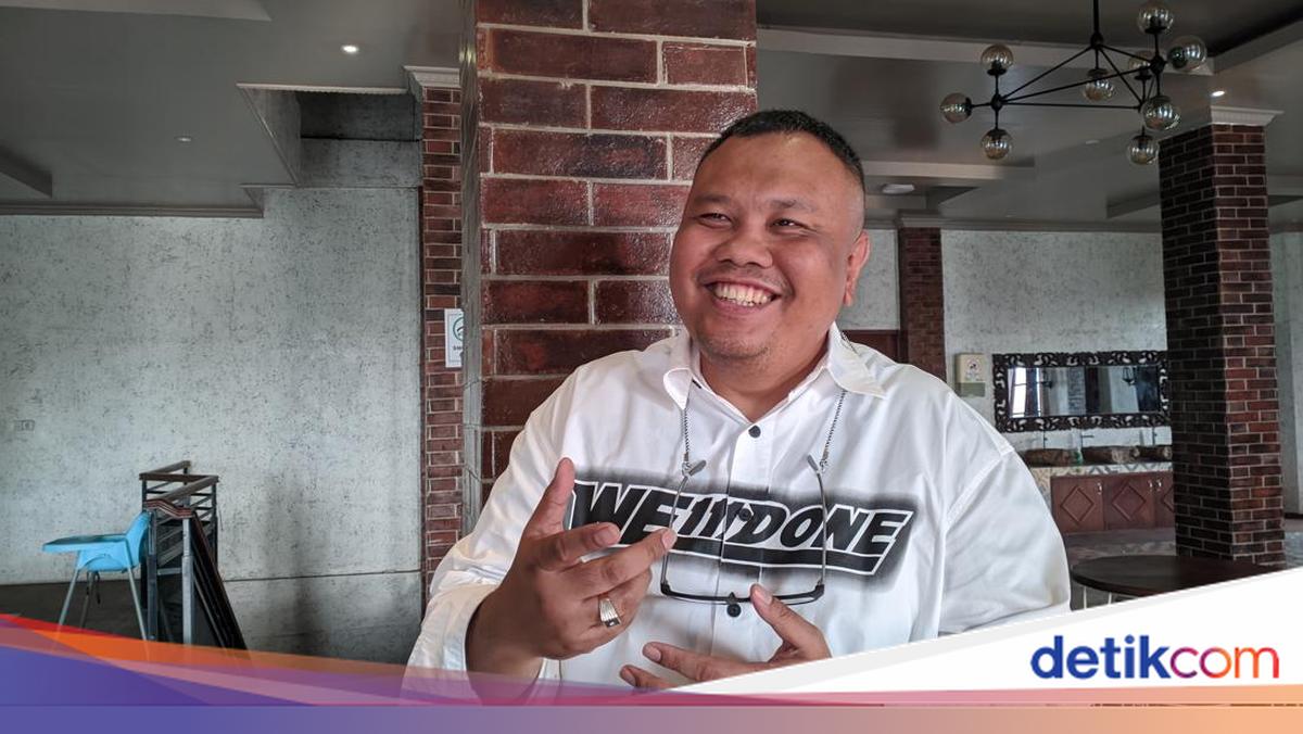 Communications Analyst Praises Cabinet Secretary Teddy for Explaining Pertamax Price Hike