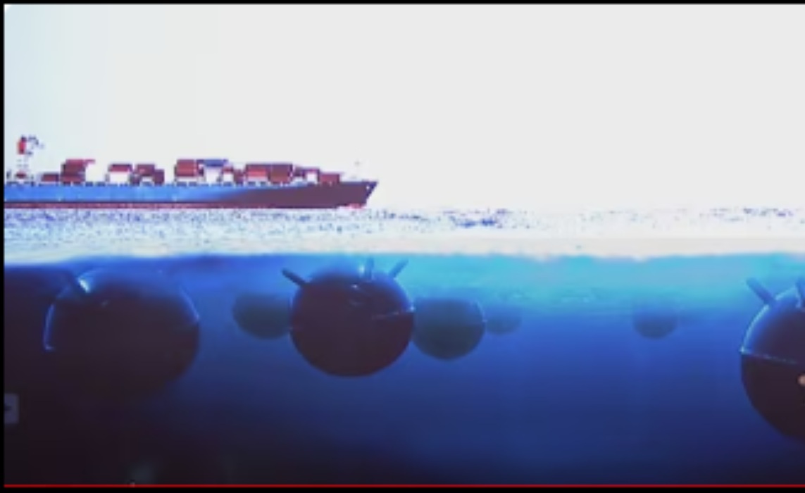 Commercial Ships Still Avoid Strait of Hormuz Despite US-Iran Peace Deal