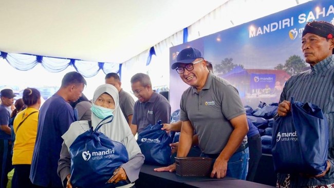Bank Mandiri Empowers 28 Villages Along Jogja Marathon 2026 Route