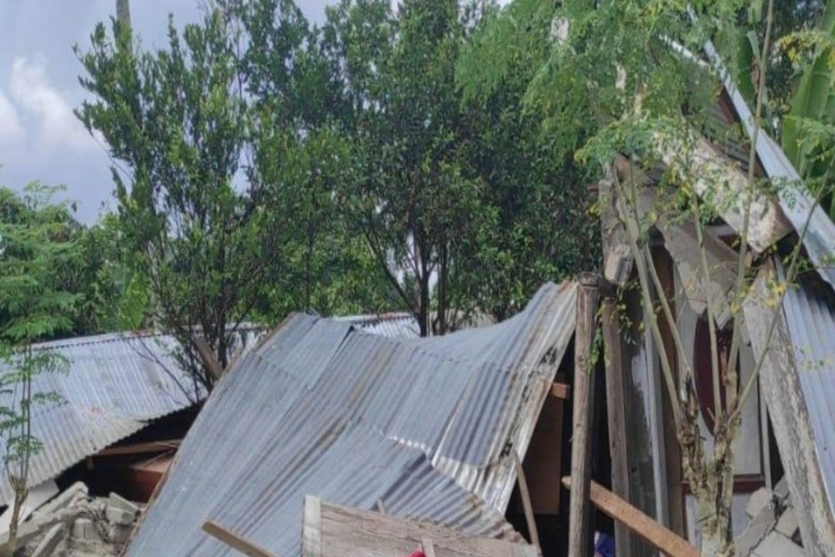 BNPB: One Sigi resident reported dead following Central Sulawesi earthquake