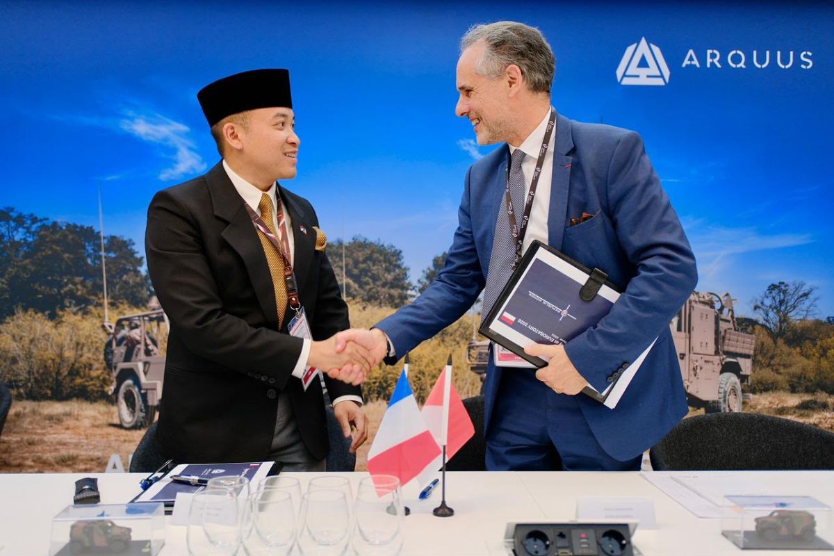 Indonesia Strengthens Defence Industry Through Tactical Vehicle Development