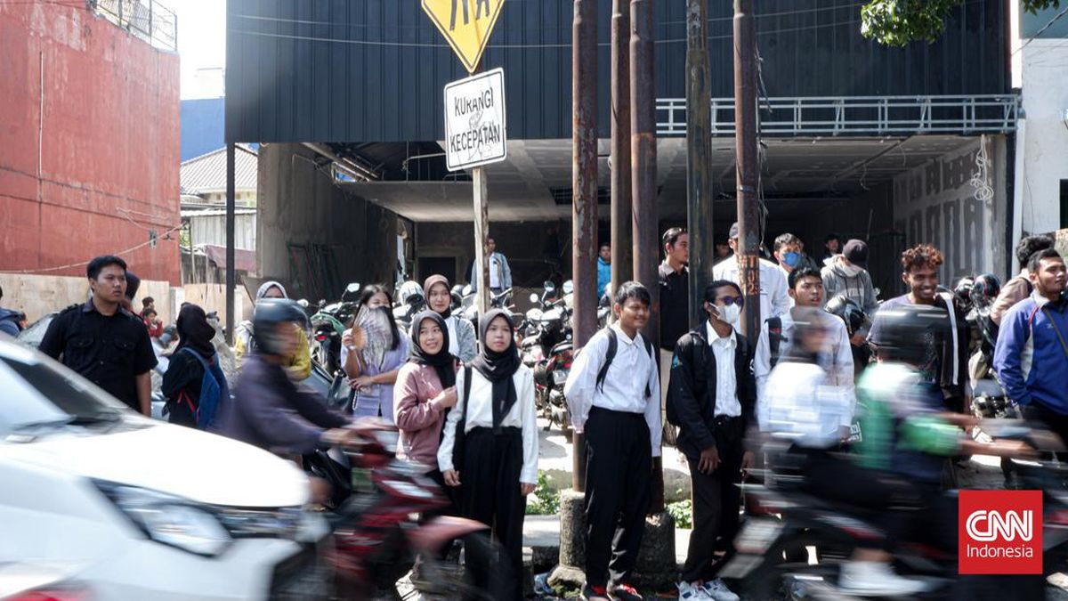 Jakarta Provincial Government Opens 2,843 Vacancies in Labour-Intensive Programme