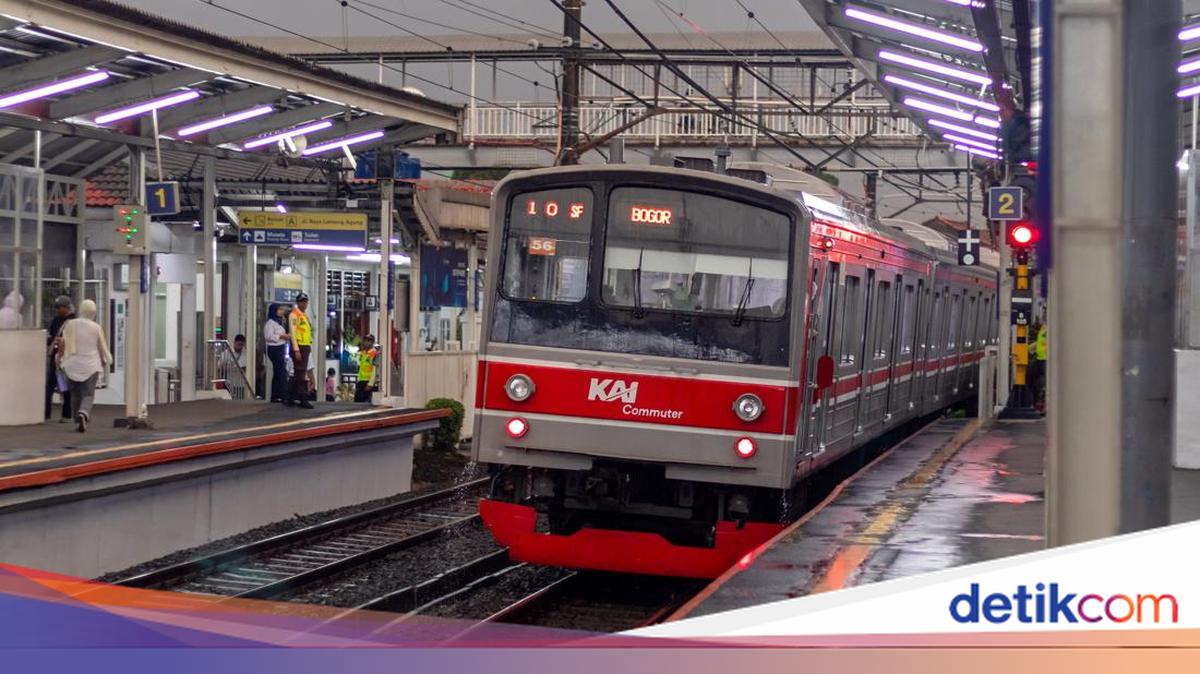 Viral Commuter Line Altercation Over Umbrella, KAI Reminds Passengers of Rules