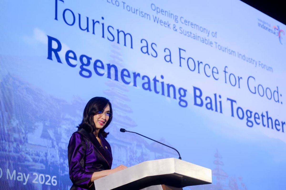 Indonesia bolsters tourism safety with 25,344 certified tour guides
