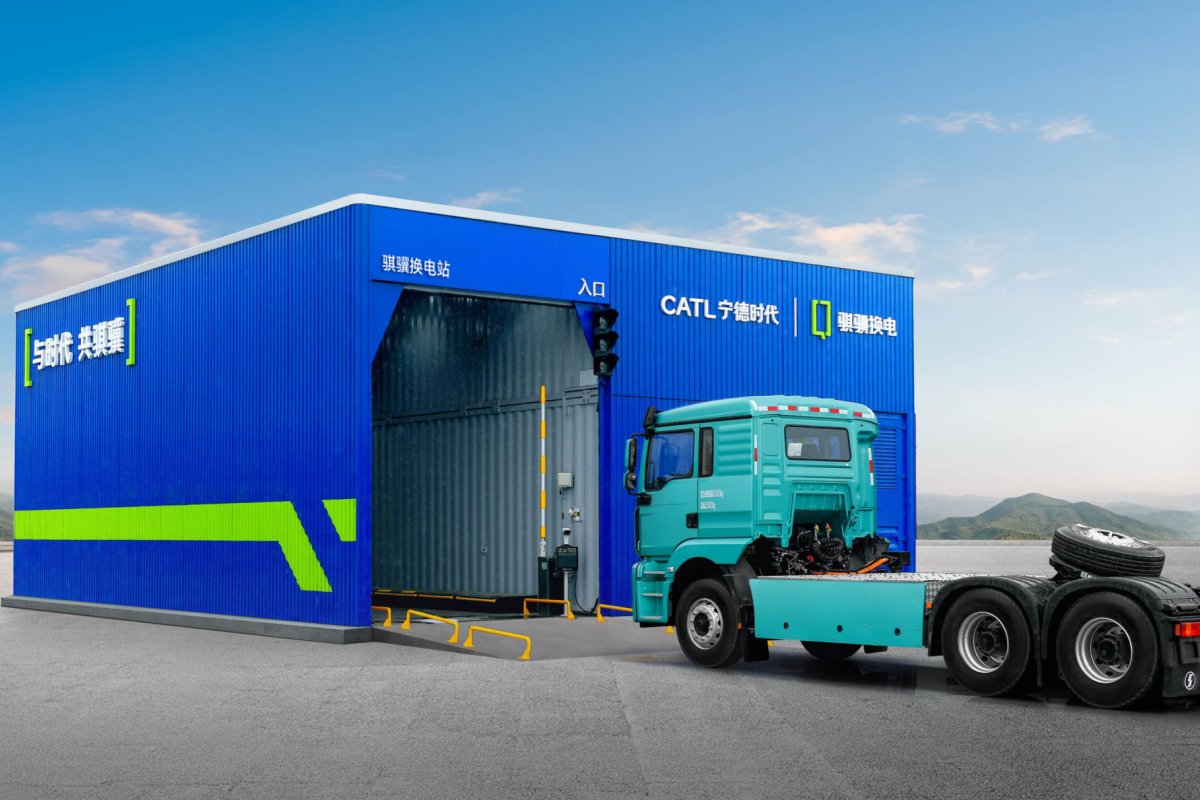 China targets 40 percent penetration of new energy heavy-duty trucks by 2030