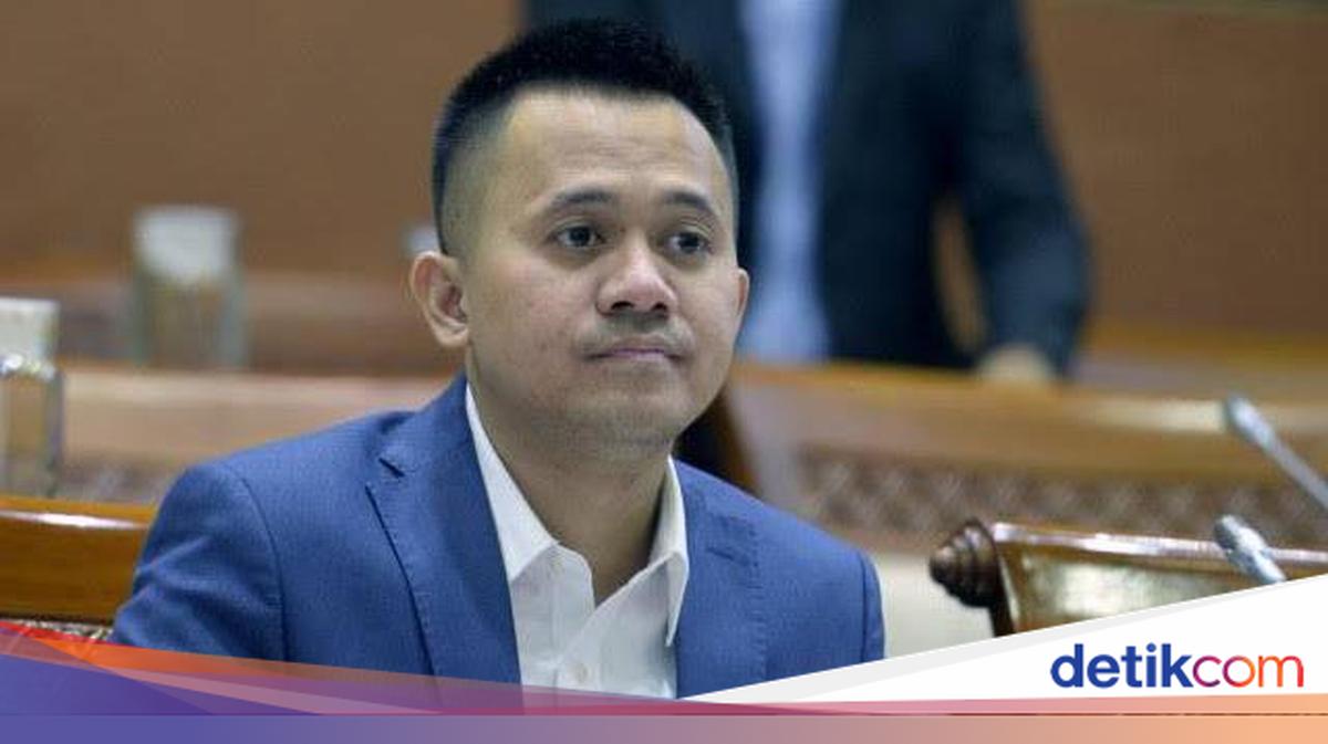 PDIP Legislator Questions Relevance of Semi-Military Training for KDMP Managers