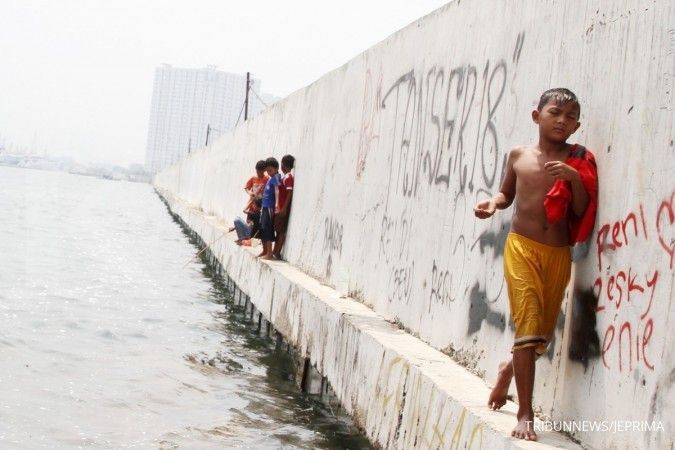 Indonesia Invites Investors for Giant Sea Wall Project