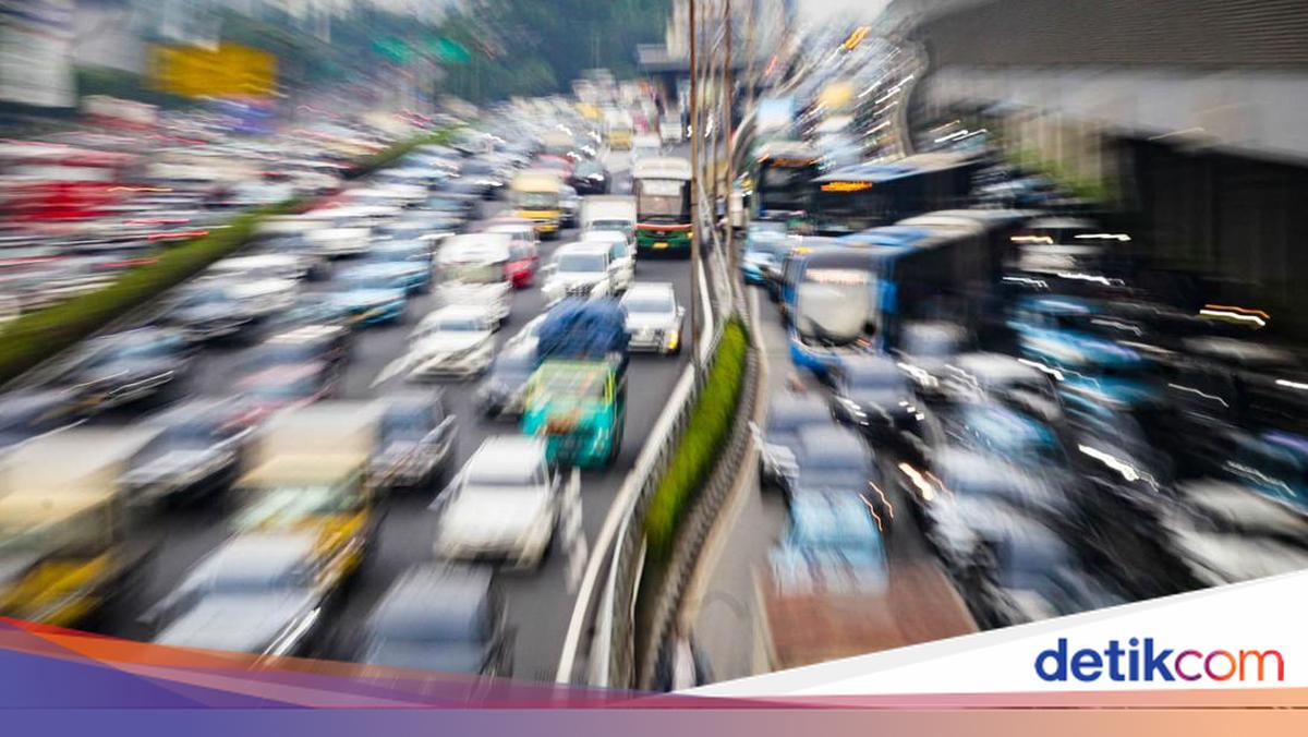Traffic Situation on Jakarta-Bound Toll Roads This Morning, Congestion at Cawang