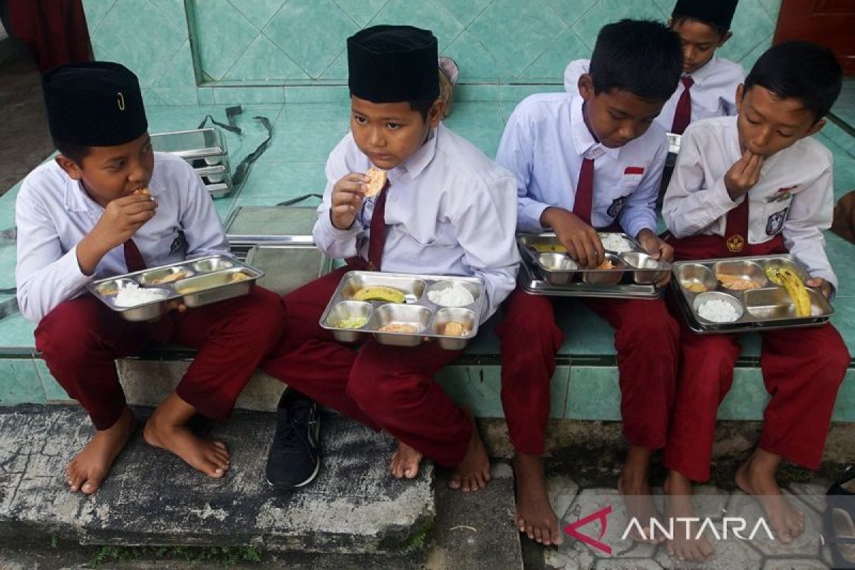 Indonesia eyes $56 mln monthly savings from MBG efficiency